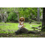 Tur-Labuan-Bajo-Sailing-Komodo-bersama-komodo