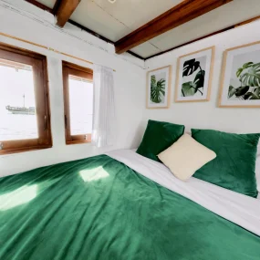 kapal phinisi labuan bajo