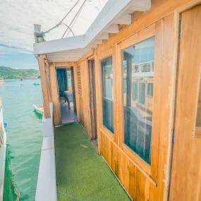 kapal phinisi labuan bajo